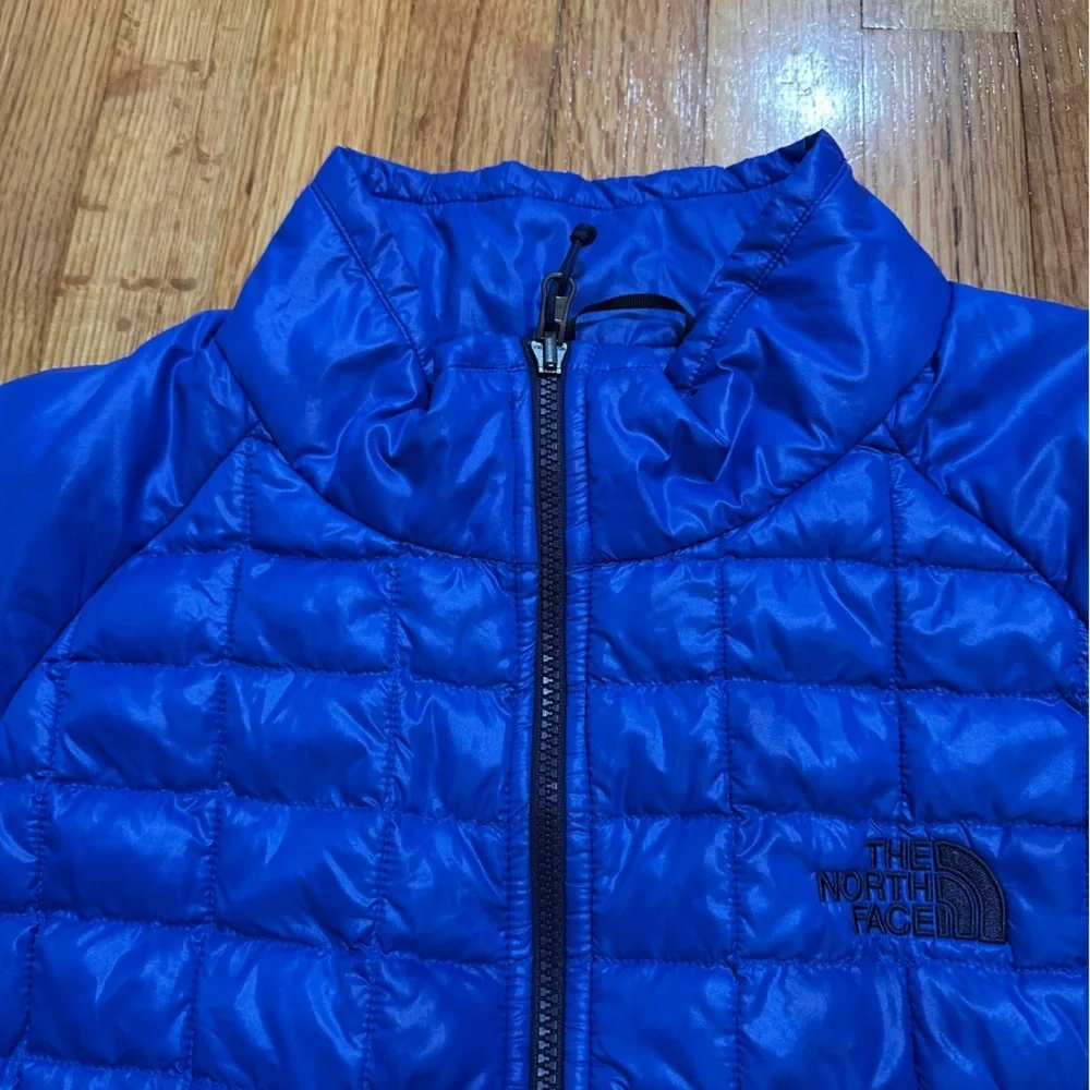 The North face  Men’s Thermoball full Zip Quilted Jacket-Puffer  Size XL
